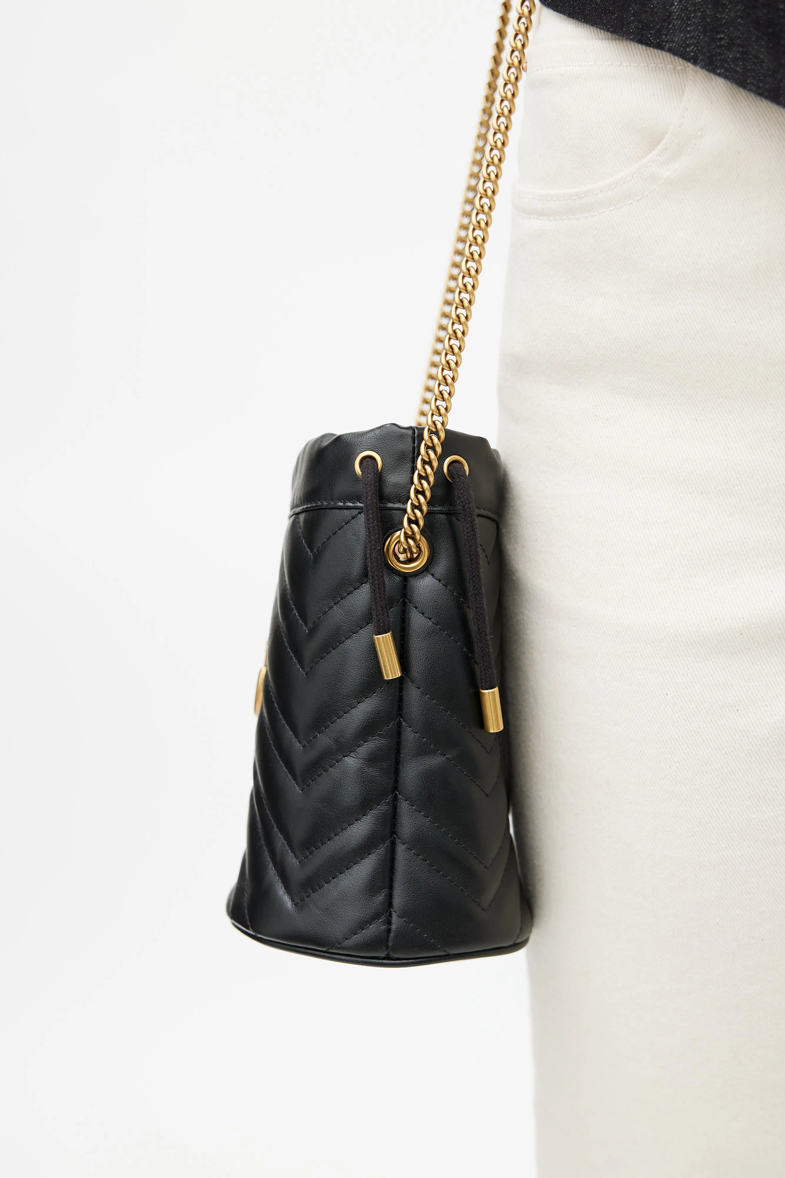 Black & Gold GG Marmont Leather Bucket Bag