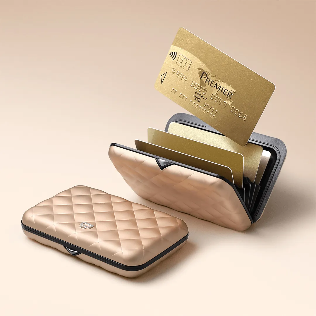 QUILTED BUTTON Card Case Wallet