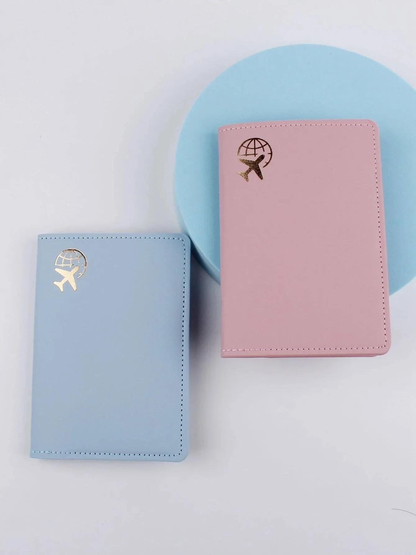 Shein 2pcs Earth & Airplane Print Passport Case
