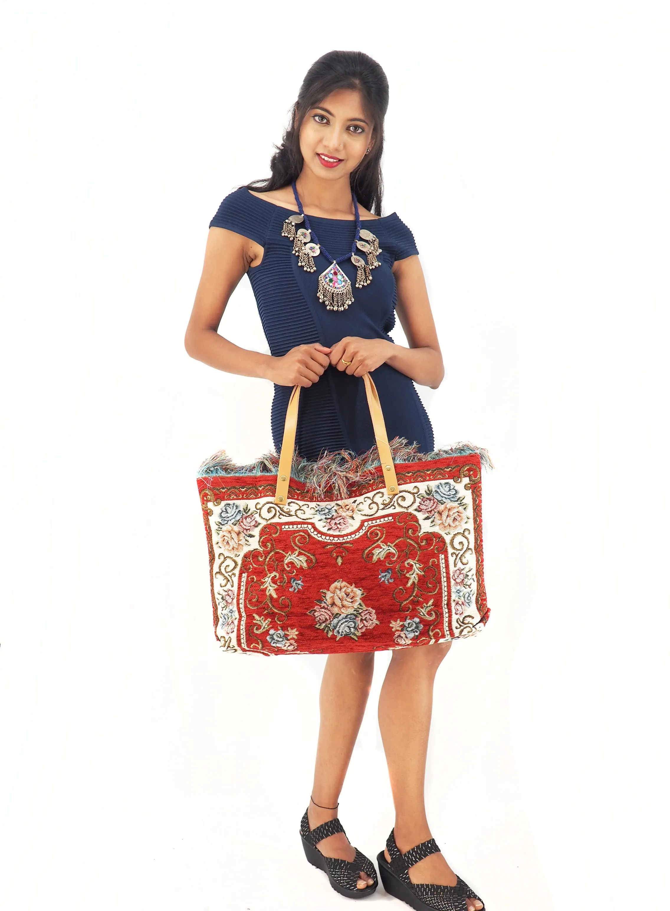 Tapestry Handbag Travel Bag Leather Handles Made In Italy Gorgeous Red